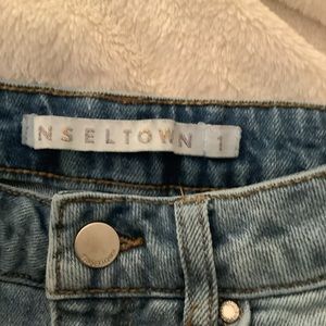 Brand: TINESLTOWN Size:1 Color: light blue